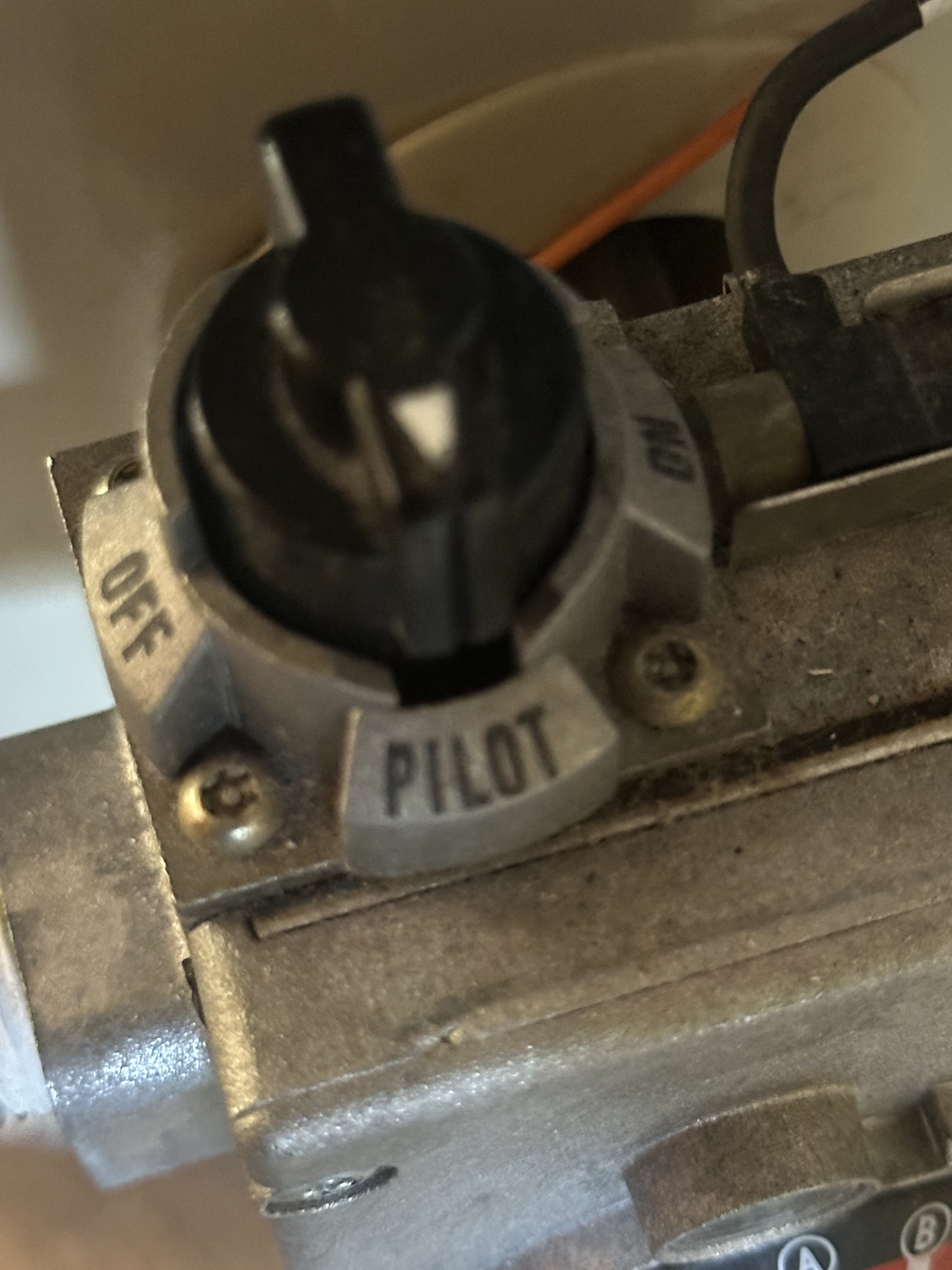 Water heater pilot light switch